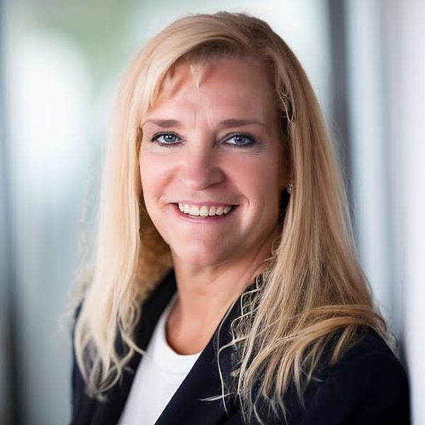 Shelley Hasselbrink